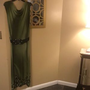 Olive green/ blackbrown print bordery 2x